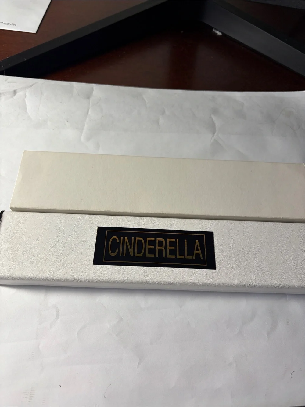 Disney Cinderella and Prince charming limited edition 1750 watch. Vintage. New